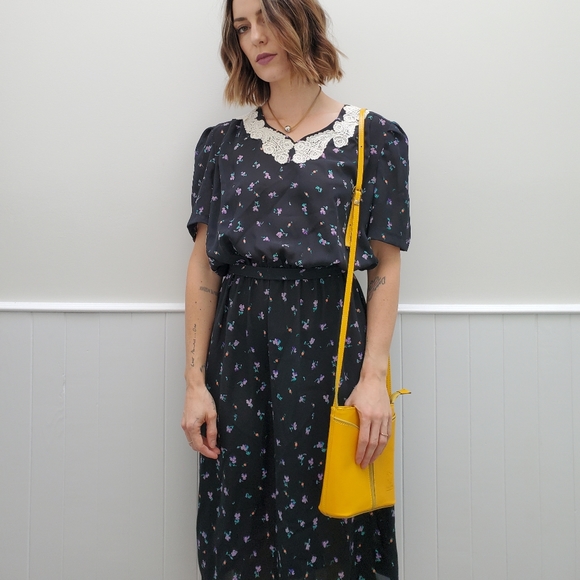 VINTAGE Cottage core Floral Semi-Sheer Dress - Picture 3 of 9